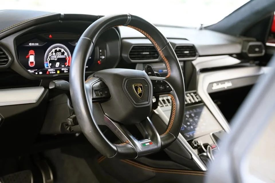 2019 Lamborghini Urus - Image 20 of 20