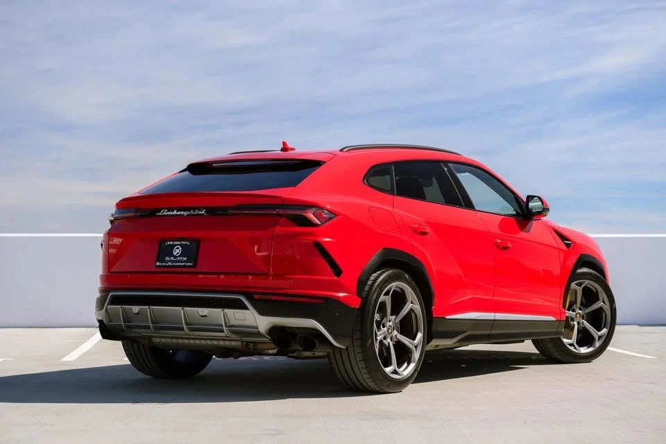 2019 Lamborghini Urus - Image 9 of 20