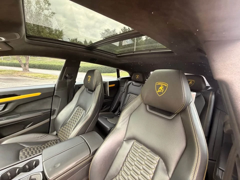 2019 Lamborghini Urus - Image 4 of 16