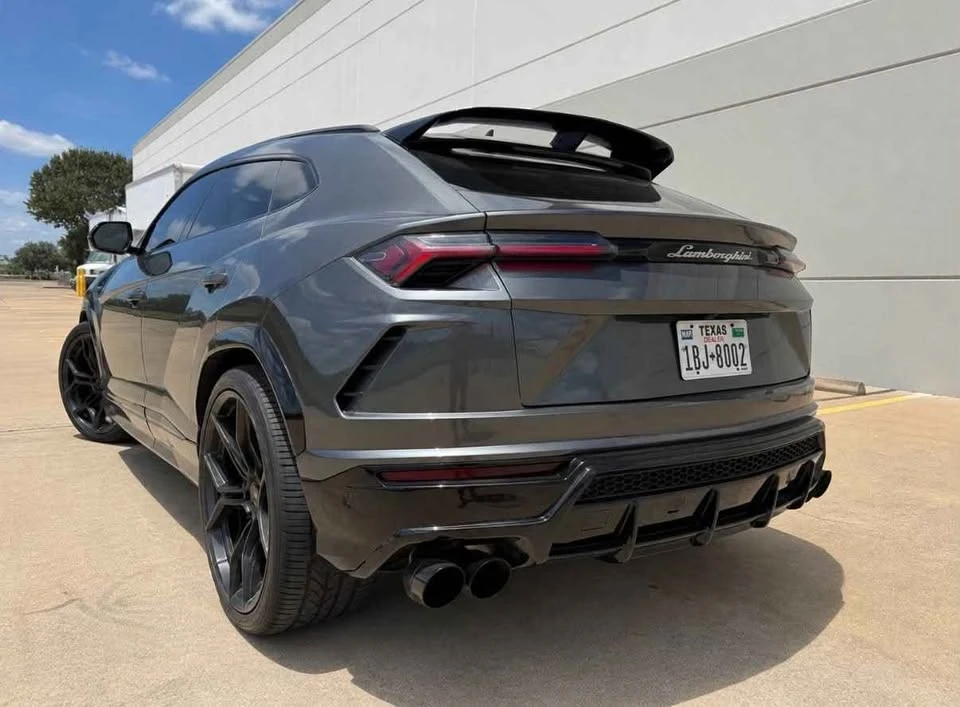 2019 Lamborghini Urus - Image 7 of 13