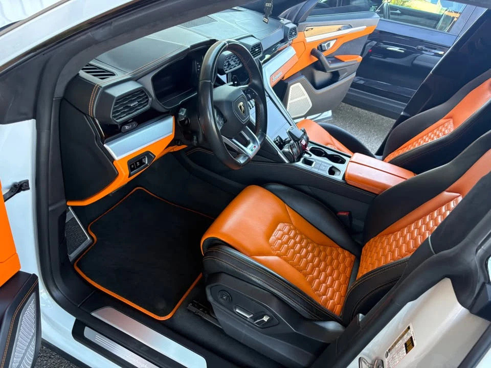 2019 Lamborghini Urus - Image 18 of 20