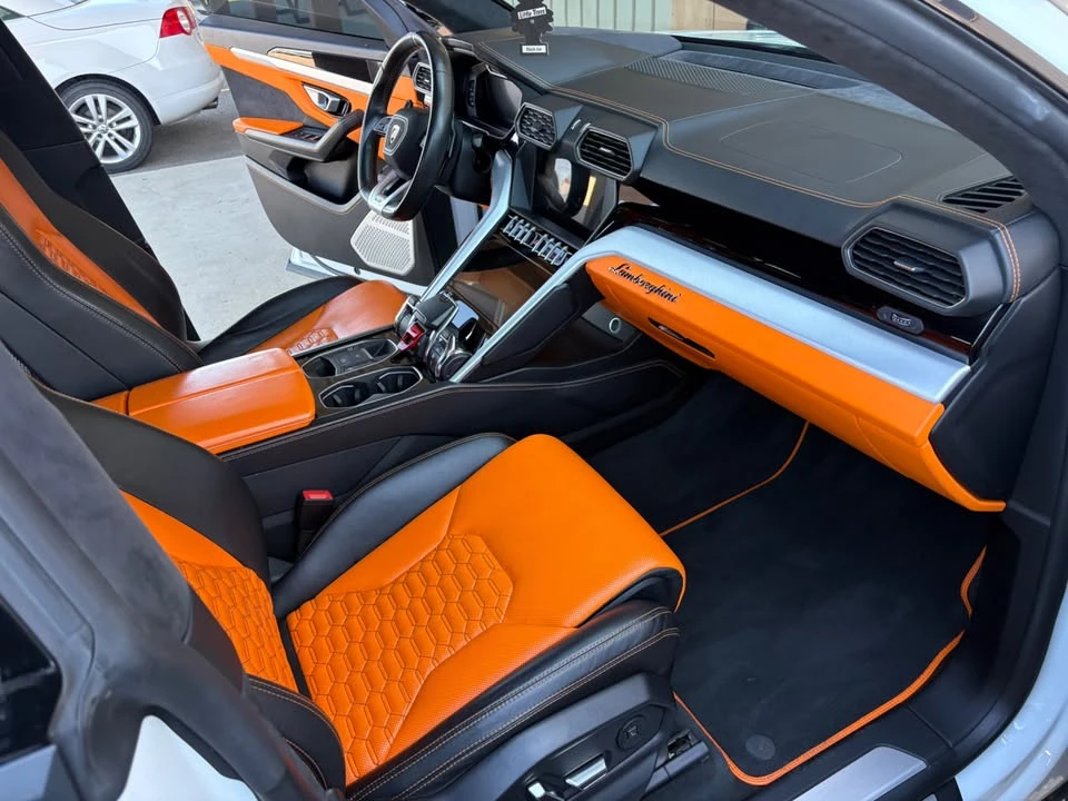 2019 Lamborghini Urus - Image 14 of 20