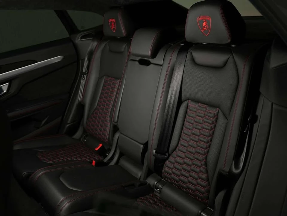 2019 Lamborghini Urus - Image 15 of 20