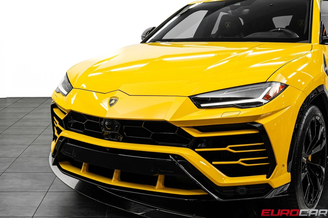 2019 Lamborghini Urus - Image 10 of 31
