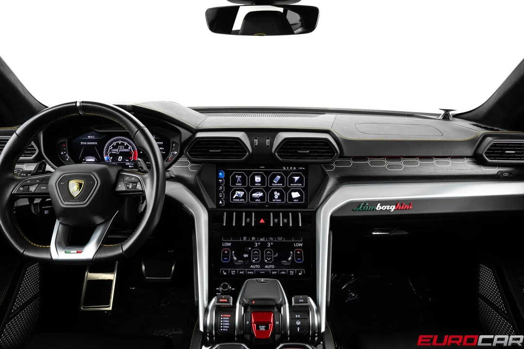 2019 Lamborghini Urus - Image 26 of 31