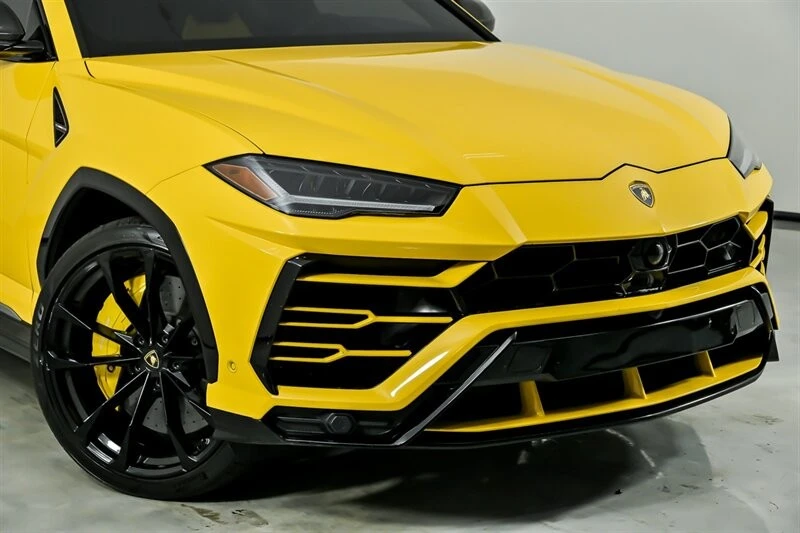 2019 Lamborghini Urus - Image 3 of 21