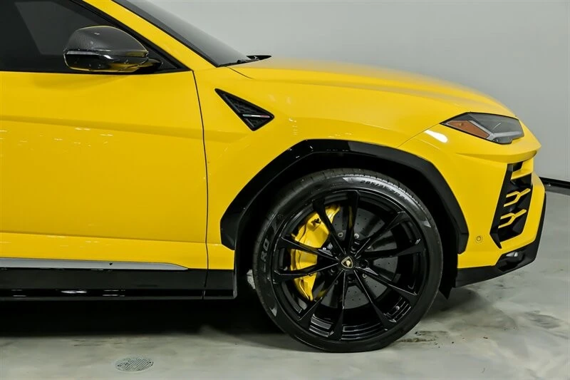 2019 Lamborghini Urus - Image 15 of 21