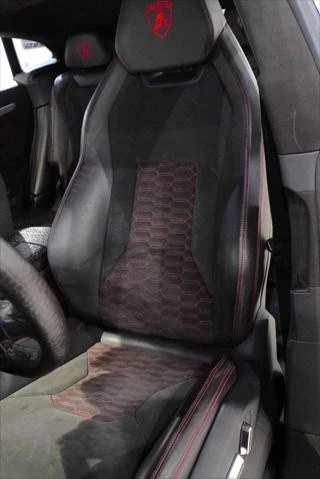 2019 Lamborghini Urus - Image 12 of 22