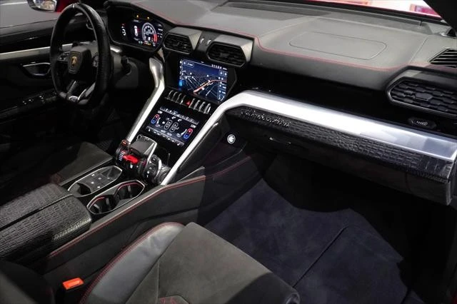 2019 Lamborghini Urus - Image 16 of 22