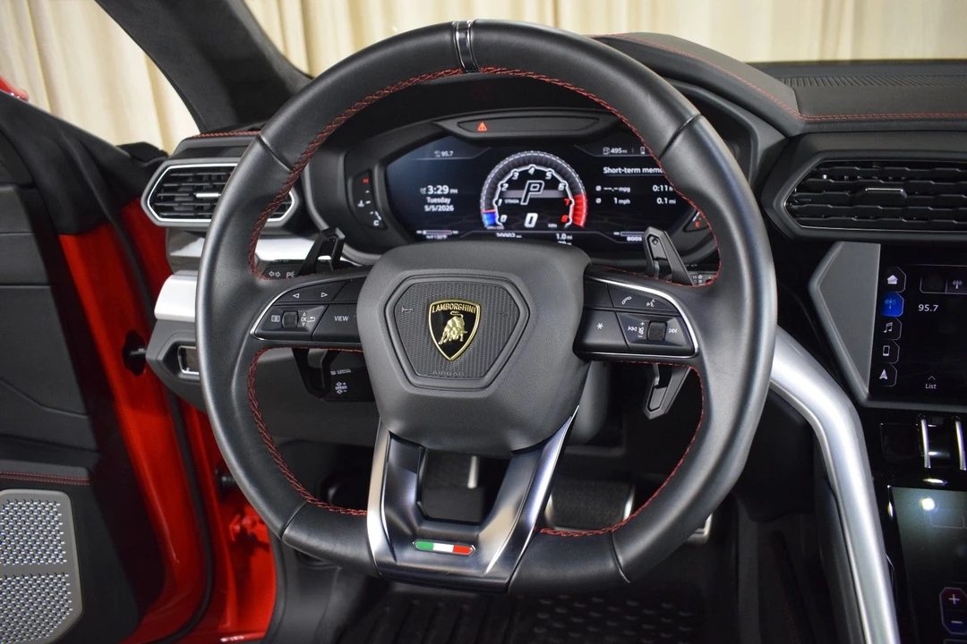 2019 Lamborghini Urus - Image 26 of 31
