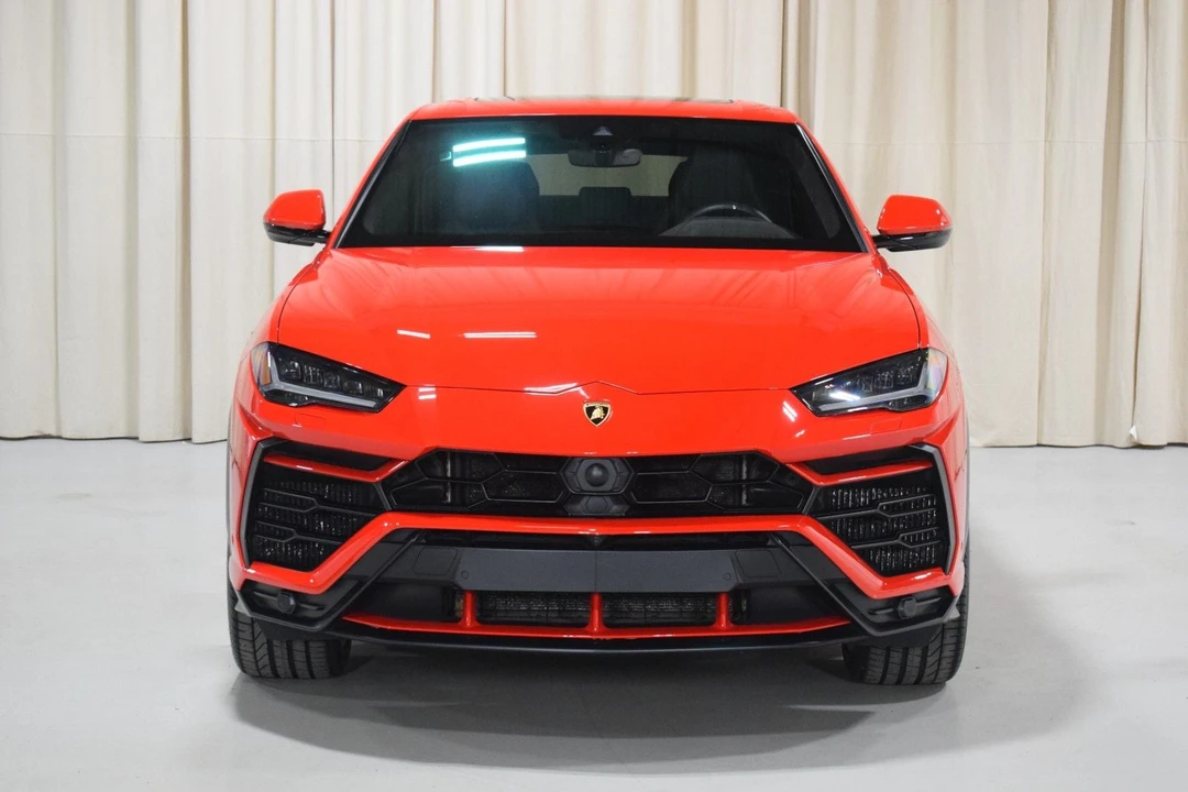 2019 Lamborghini Urus - Image 7 of 31
