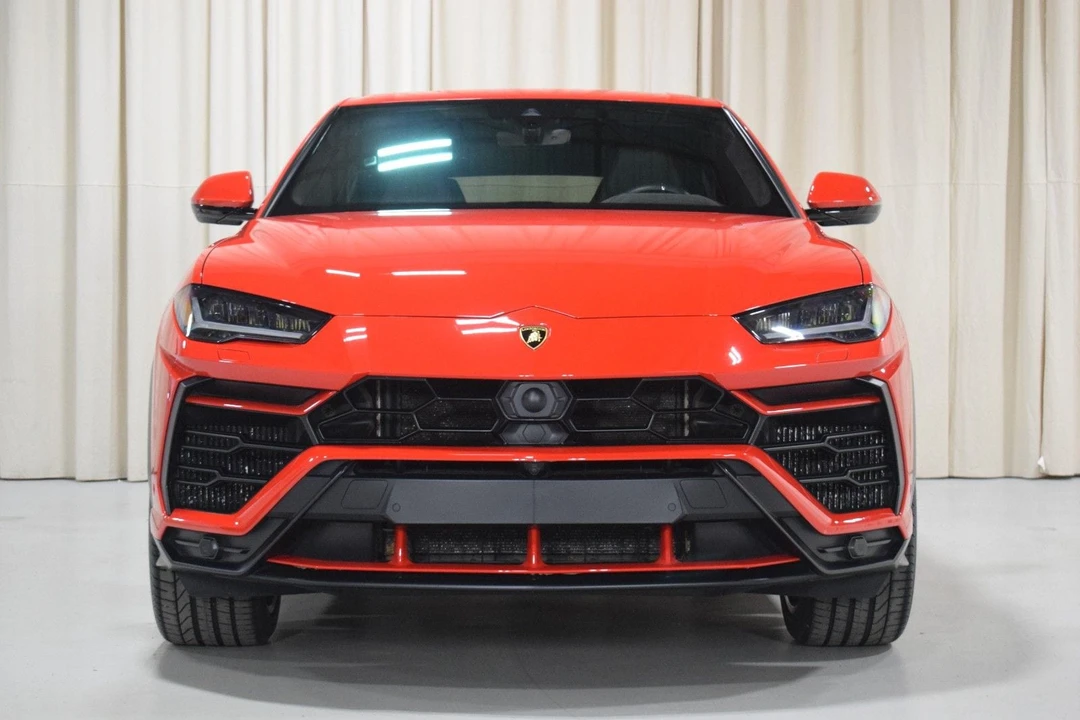 2019 Lamborghini Urus - Image 8 of 31