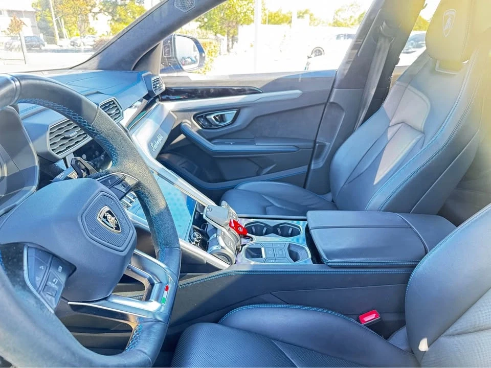 2019 Lamborghini Urus - Image 4 of 10