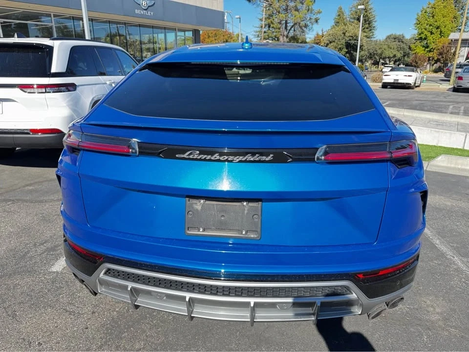 2019 Lamborghini Urus - Image 2 of 10