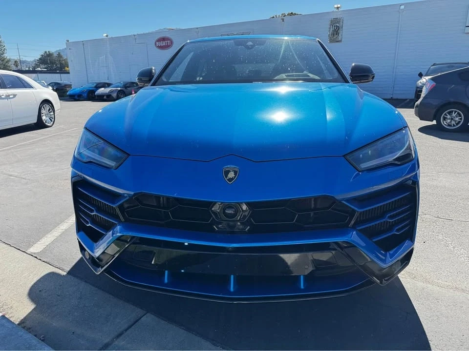 2019 Lamborghini Urus - Image 8 of 10
