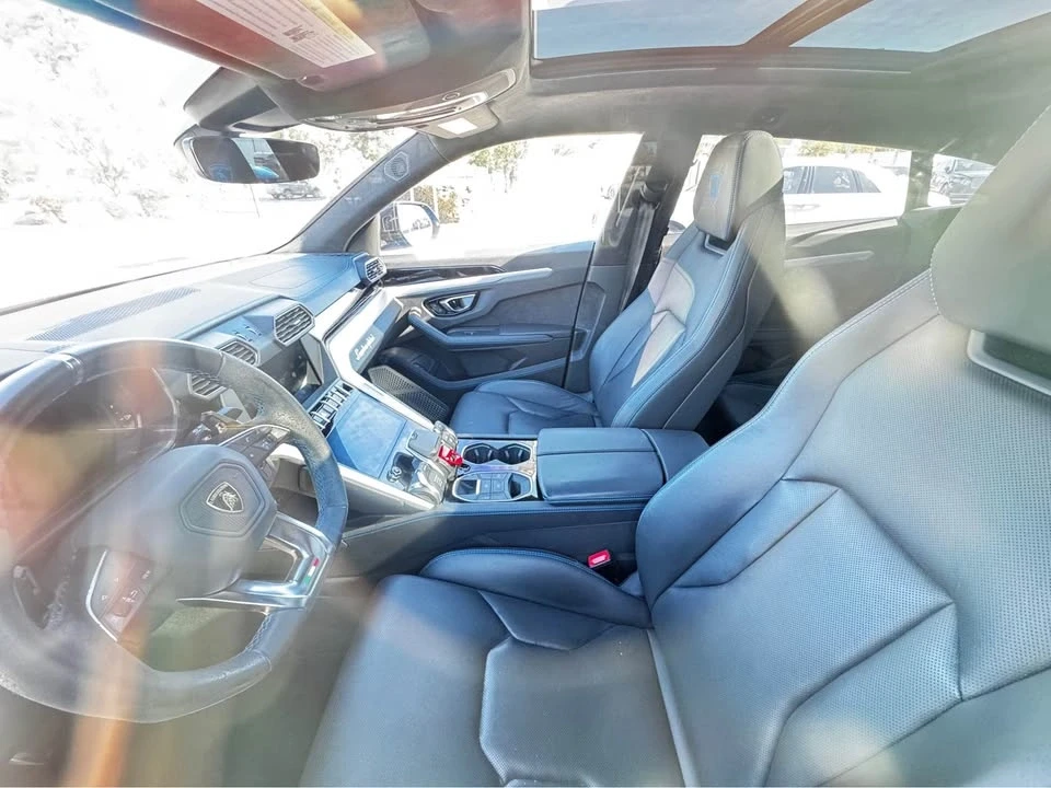 2019 Lamborghini Urus - Image 5 of 10