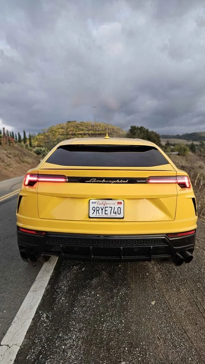2019 Lamborghini Urus - Image 8 of 16