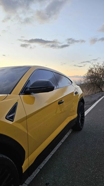 2019 Lamborghini Urus - Image 13 of 16