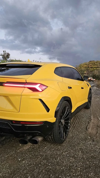 2019 Lamborghini Urus - Image 10 of 16