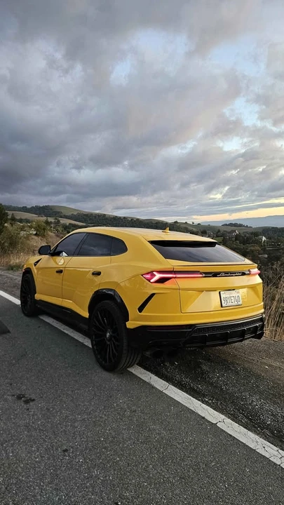 2019 Lamborghini Urus - Image 9 of 16