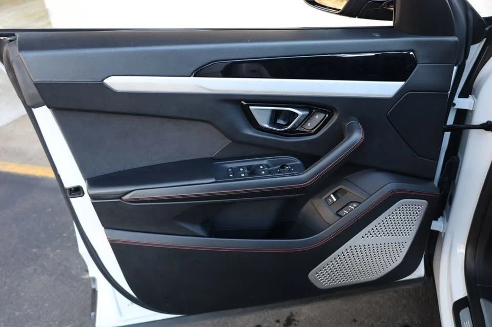 2019 Lamborghini Urus - Image 14 of 20