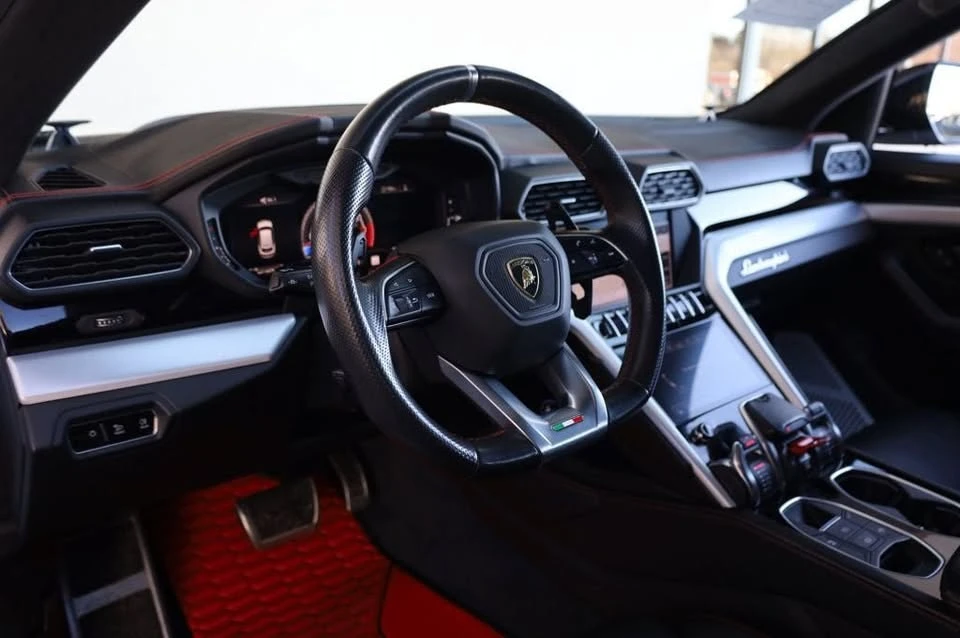 2019 Lamborghini Urus - Image 15 of 20