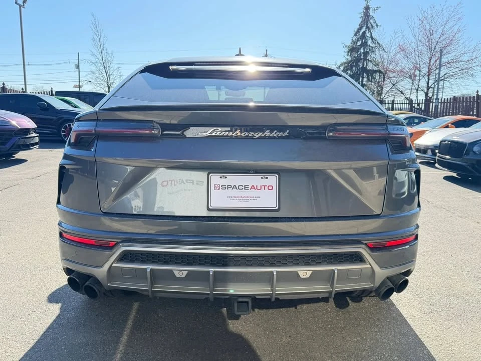 2019 Lamborghini Urus - Image 8 of 9