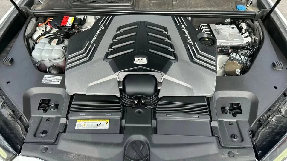 2019 Lamborghini Urus - Image 3 of 6