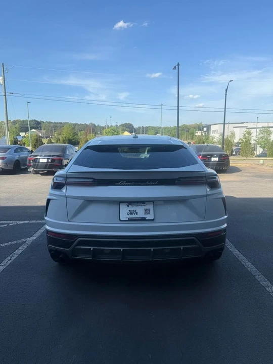 2019 Lamborghini Urus - Image 3 of 16