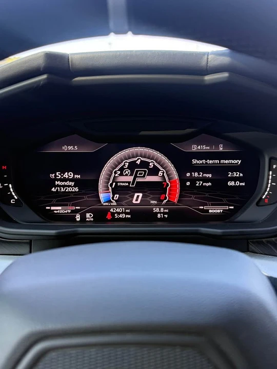 2019 Lamborghini Urus - Image 11 of 16