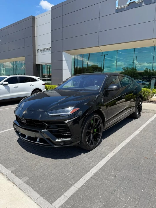 2019 Lamborghini Urus - Image 3 of 20