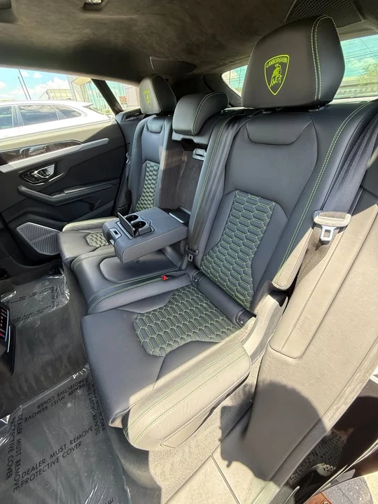 2019 Lamborghini Urus - Image 7 of 20