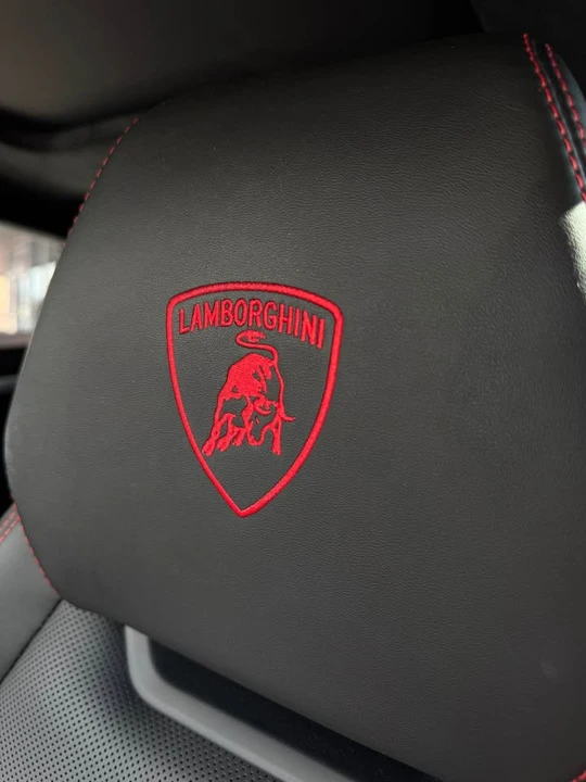 2019 Lamborghini Urus - Image 5 of 7