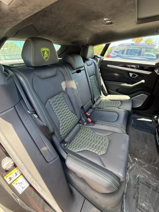 2019 Lamborghini Urus - Image 9 of 20
