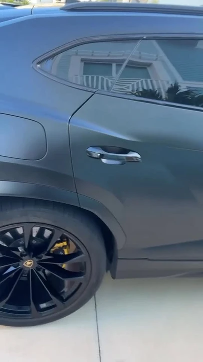 2019 Lamborghini Urus - Image 19 of 19