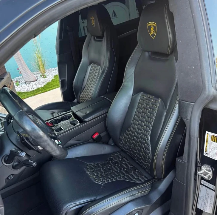 2019 Lamborghini Urus - Image 11 of 19
