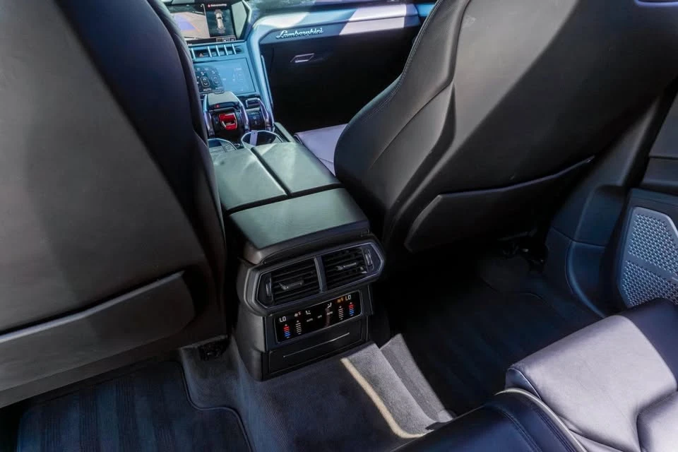 2019 Lamborghini Urus - Image 13 of 20