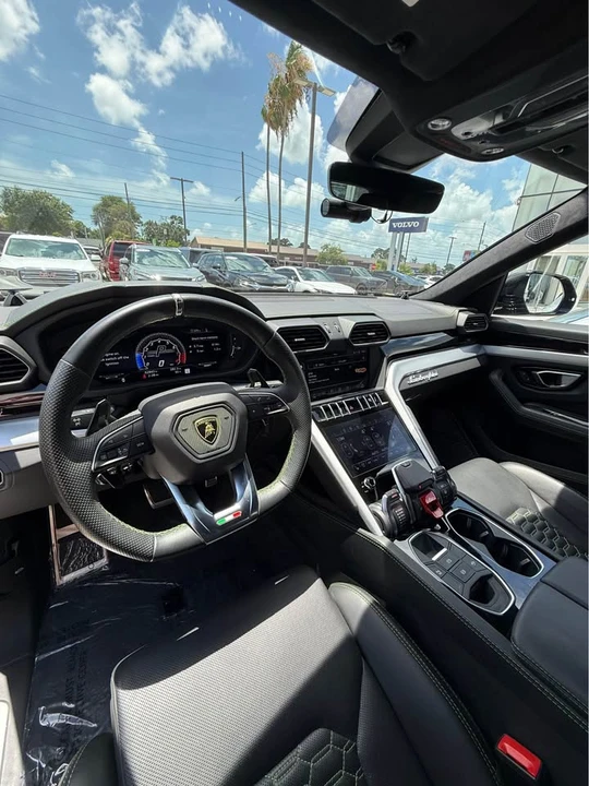 2019 Lamborghini Urus - Image 20 of 20