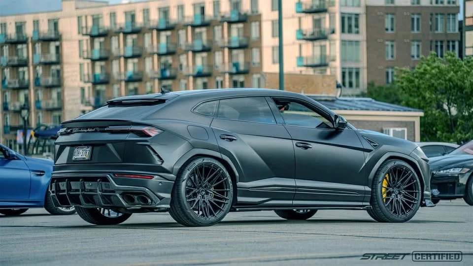 2019 Lamborghini Urus - Image 3 of 5