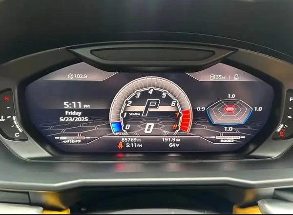 2019 Lamborghini Urus - Image 6 of 10