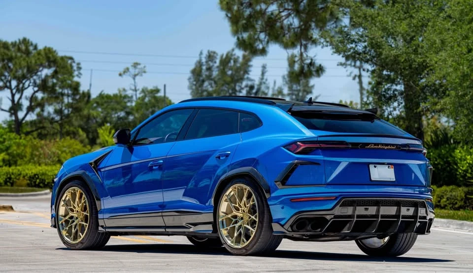2019 Lamborghini Urus - Image 5 of 17