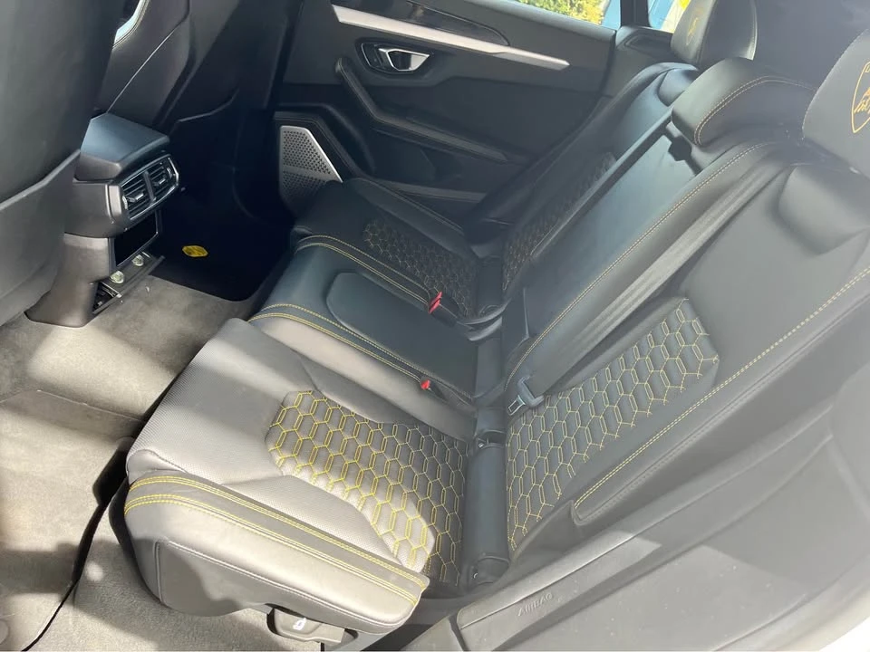 2019 Lamborghini Urus - Image 11 of 13