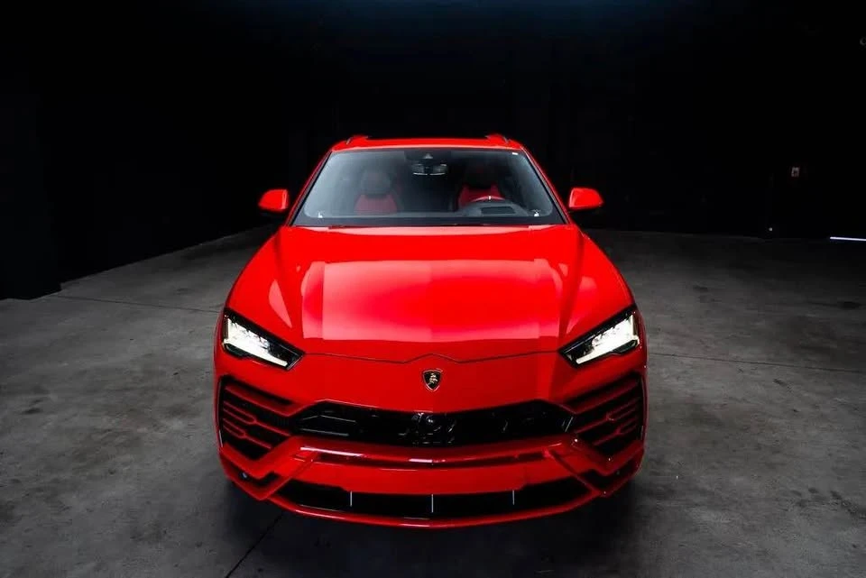 2019 Lamborghini Urus - Image 2 of 15