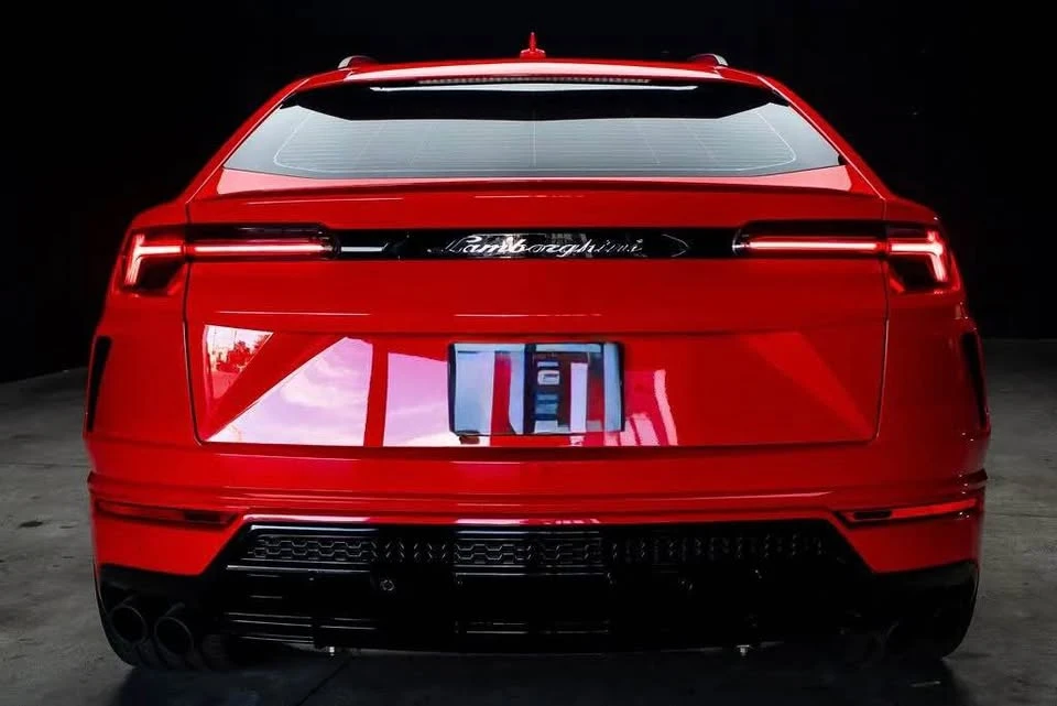 2019 Lamborghini Urus - Image 3 of 7