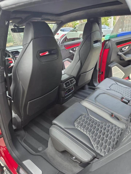 2019 Lamborghini Urus - Image 5 of 5