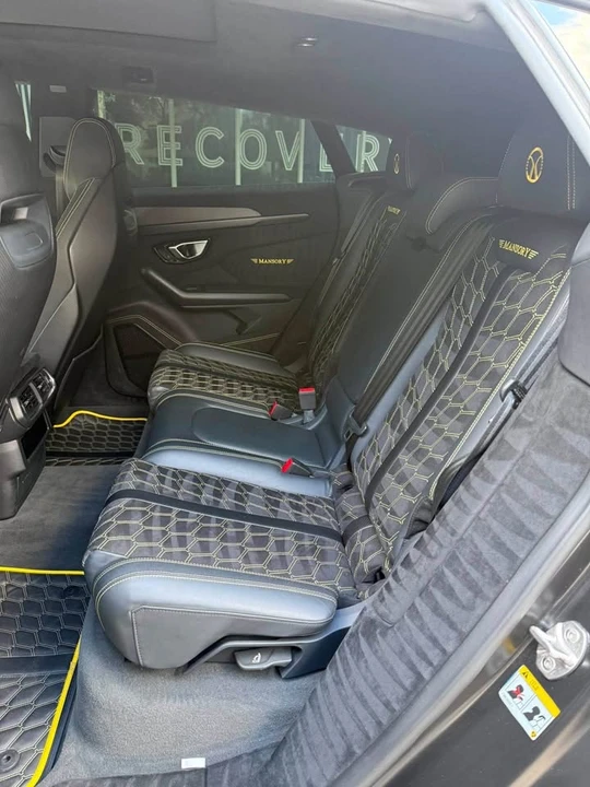 2019 Lamborghini Urus - Image 7 of 13