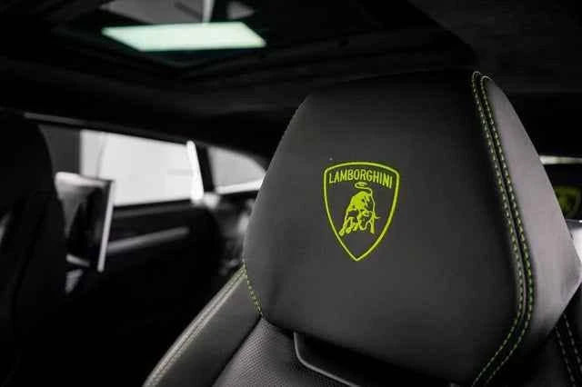 2019 Lamborghini Urus - Image 18 of 20