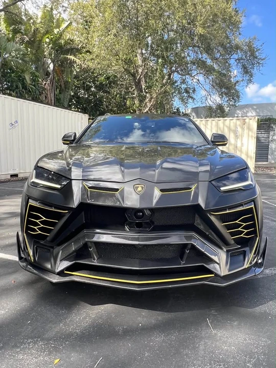 2019 Lamborghini Urus - Image 12 of 13