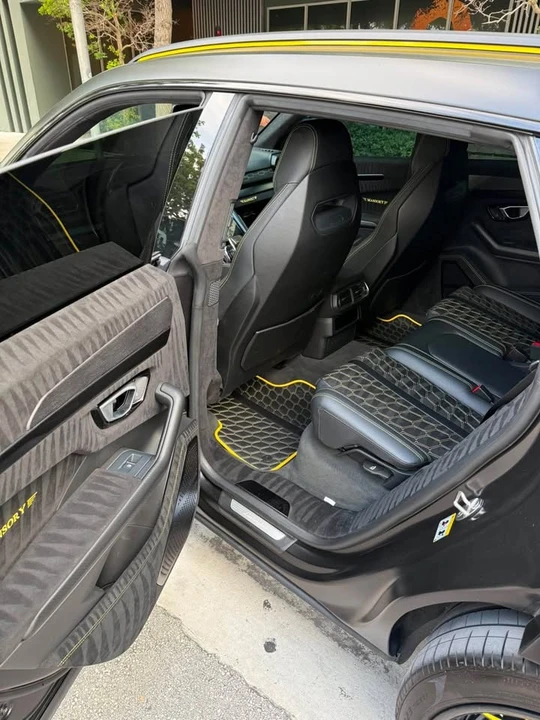 2019 Lamborghini Urus - Image 11 of 13