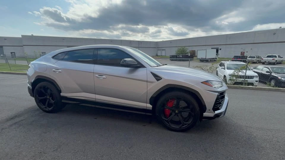 2019 Lamborghini Urus - Image 18 of 18
